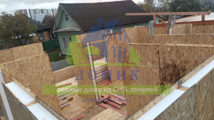 Дома из СИП панелей от СК Домик